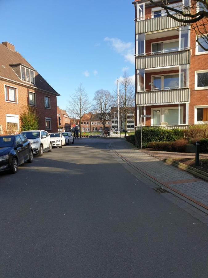 Maje Am Alten Binnenhafen Emden Exterior foto
