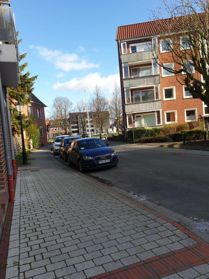 Maje Am Alten Binnenhafen Emden Exterior foto