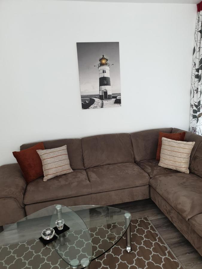 Maje Am Alten Binnenhafen Emden Exterior foto